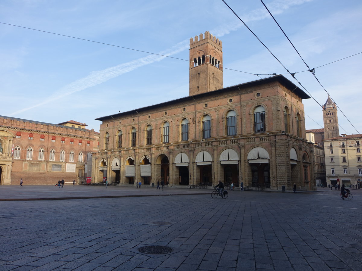 Bologna, Palazzo an der Piazza Maggiore in der Altstadt (31.10.2017)