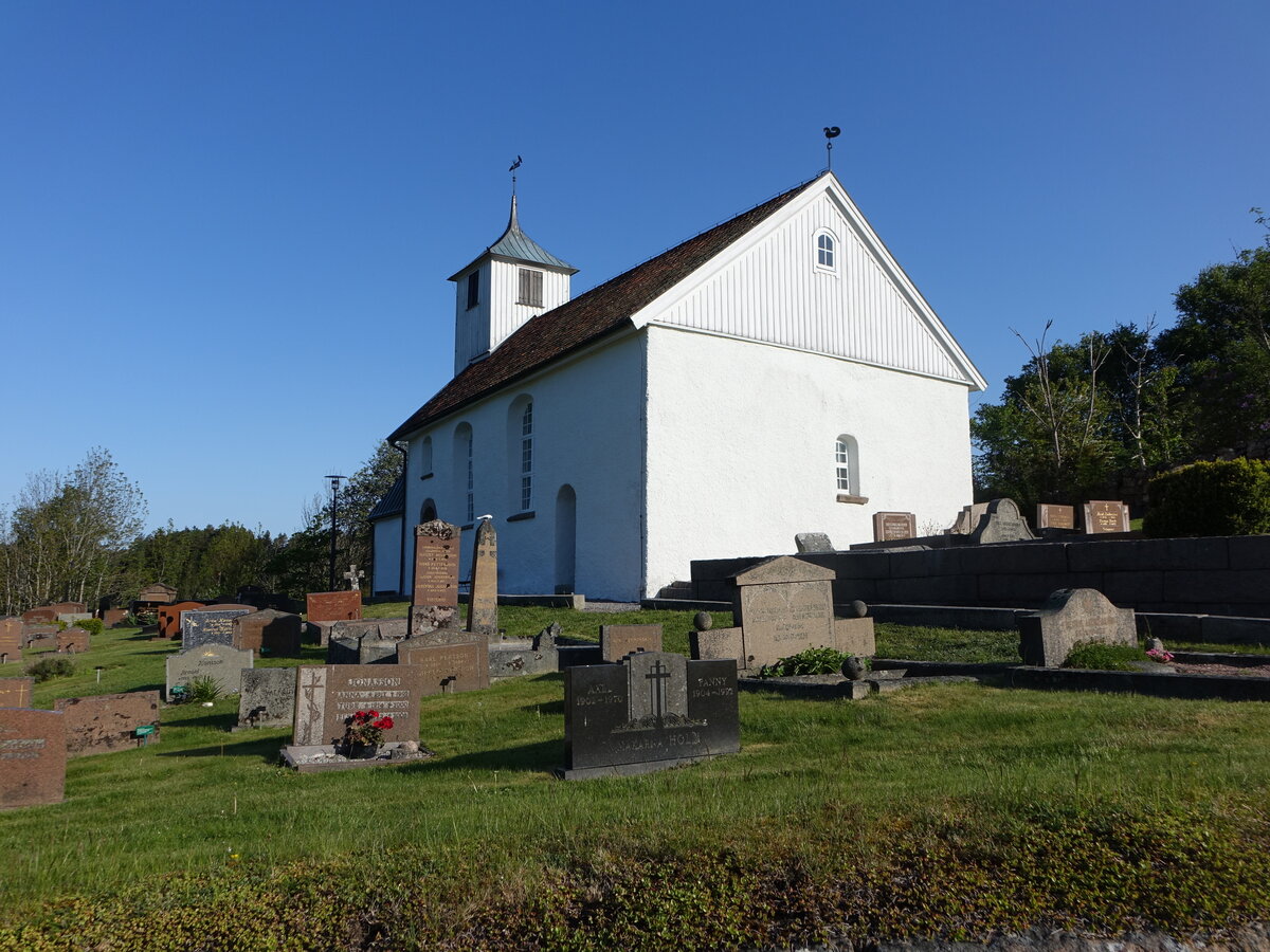 Bottna, evangelische Dorfkirche, erbaut im 12. Jahrhundert, von 1965 bis 1970 renoviert durch Erik Lundberg (20.05.2023)