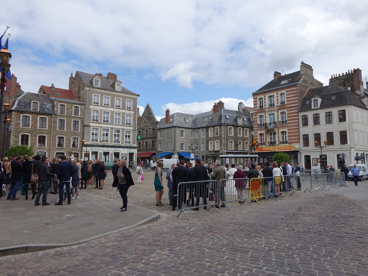 Boulogne-sur-Mer, Place de la Resistance (14.05.2016)