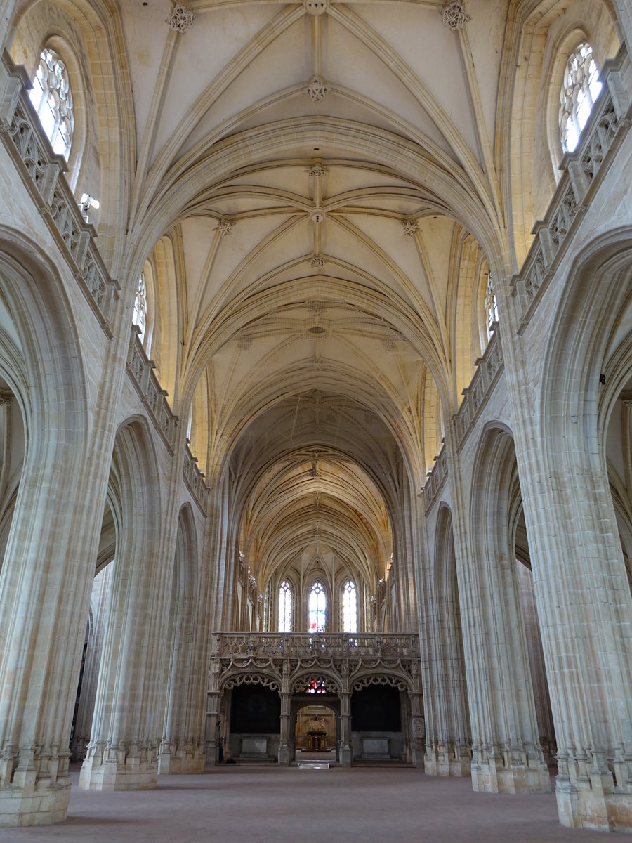 Bourg-en-Bresse, Innenraum der Klosterkirche St. Nicolas de Brou (23.09.2016)