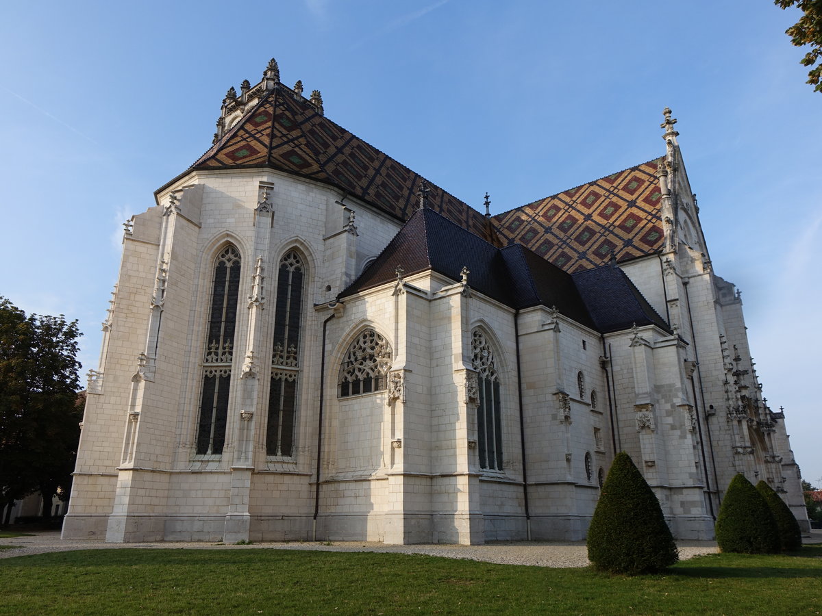 Bourg-en-Bresse, königliche Kloster Brou mit großer Abteikirche, erbaut von 1513 bis 1532 durch Margarete von Österreich, Baumeister Louis Van Bodeghem (23.09.2016)