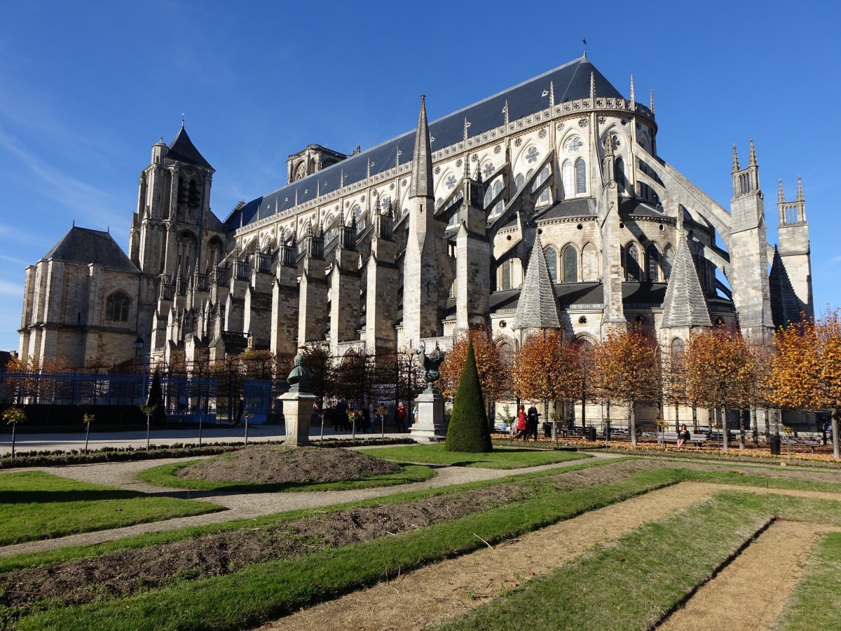 Bourges, Kathedrale Saint-Etienne, erbaut ab 1192 bis 1324 (30.10.2015)