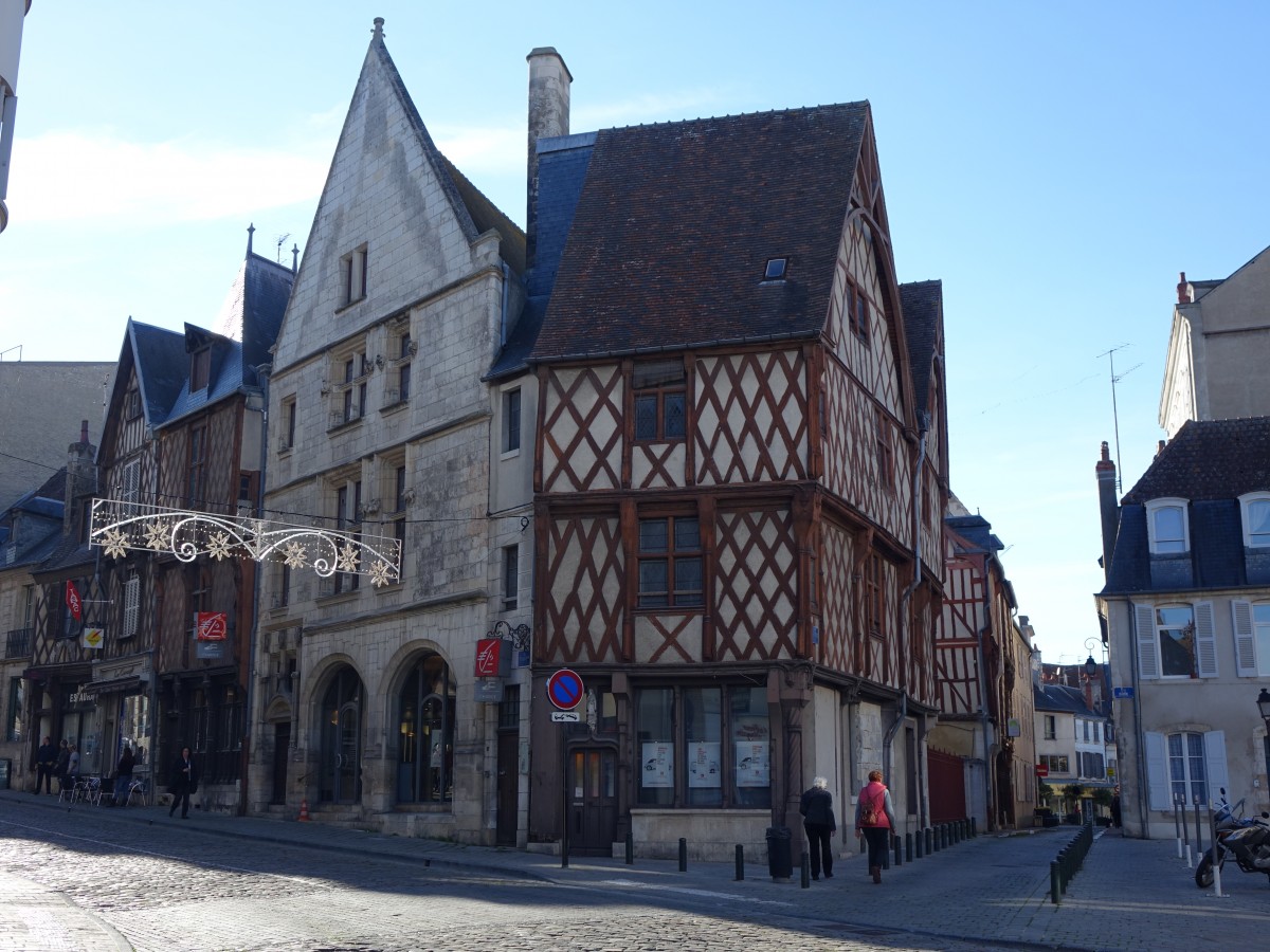 Bourges, Rue du Commerce (30.10.2015)