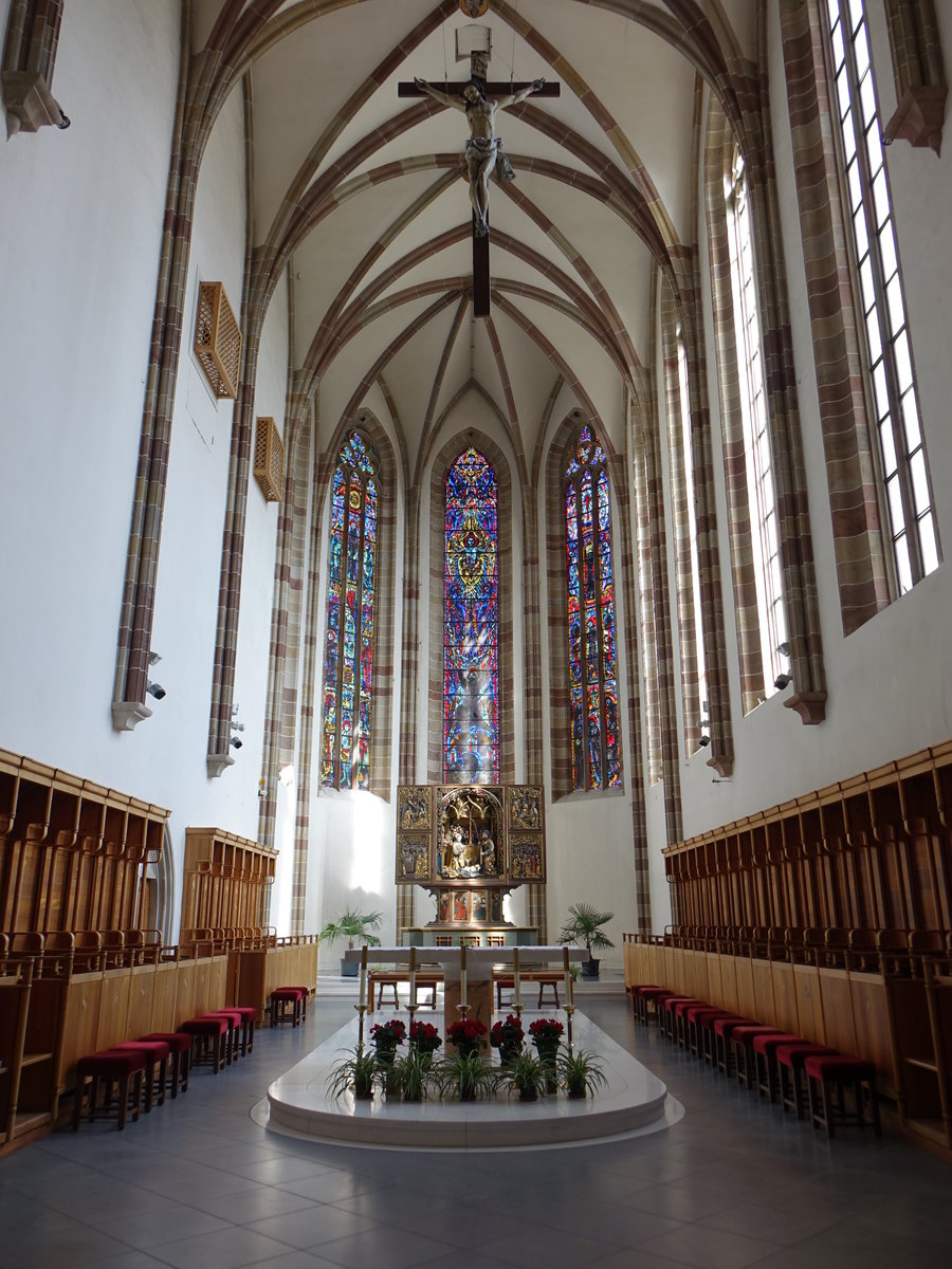 Bozen, Chor in der sptgotischen Franziskanerkirche, Glasfenster von Josef Widmoser (14.09.2019)