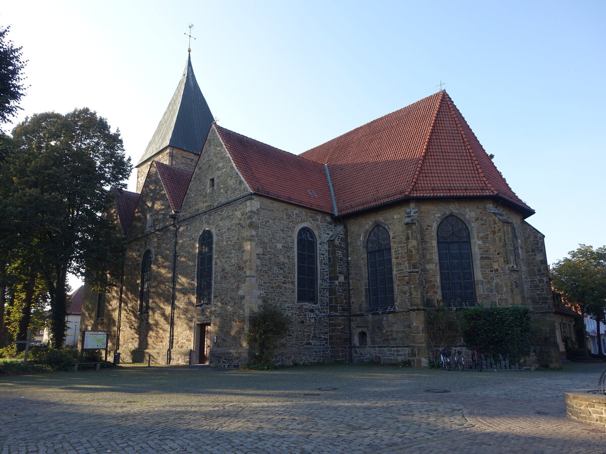 Bramsche, evangelische St. Martin Kirche, Chor erbaut um 1500, erweitert 1696 (10.10.2021)