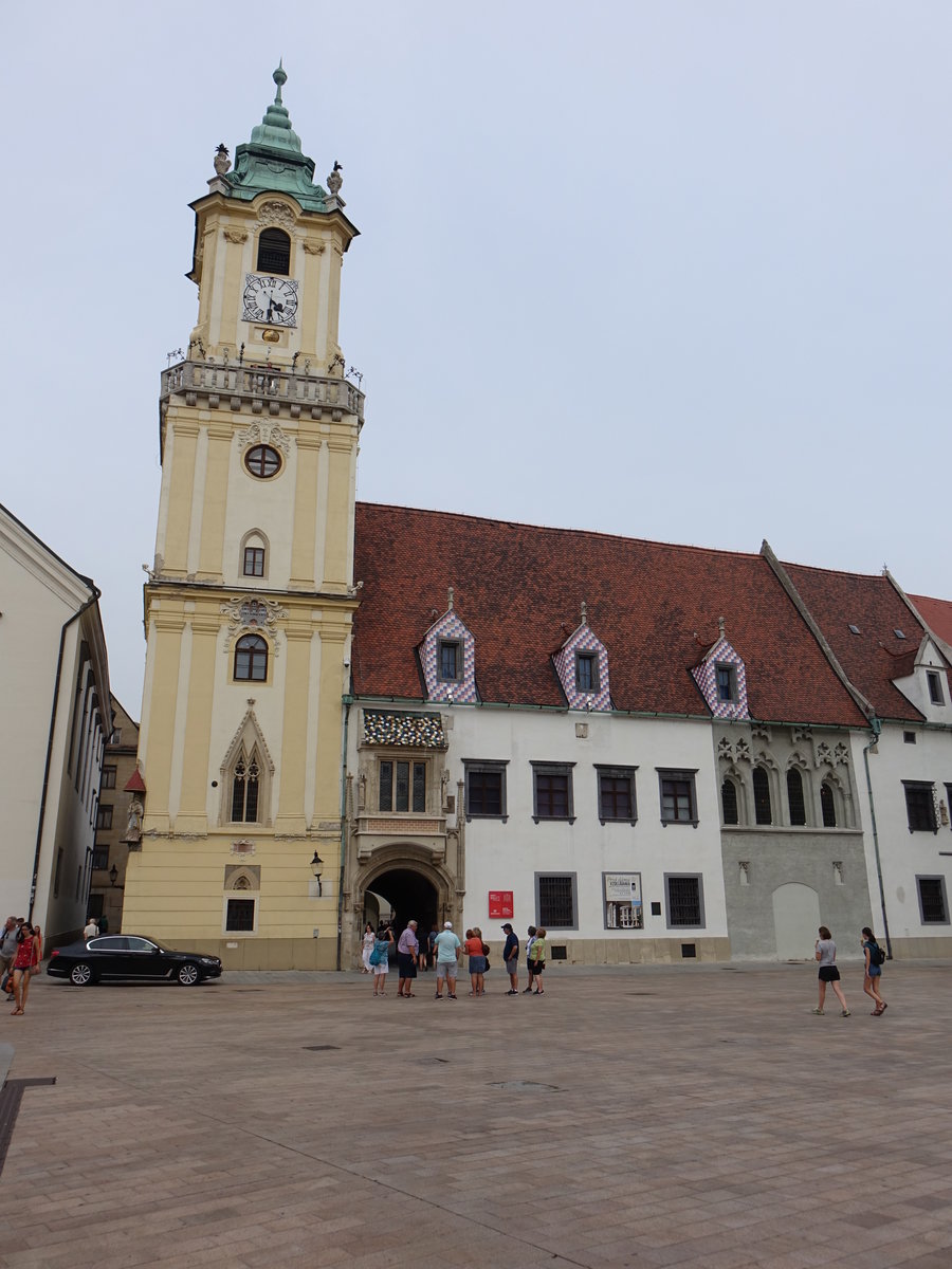 Bratislava, altes Rathaus / Stara Radnica, erbaut im 14. Jahrhundert, erweitert von 1761 bis 1762 durch Franz Anton Hillebrand (28.08.2019)