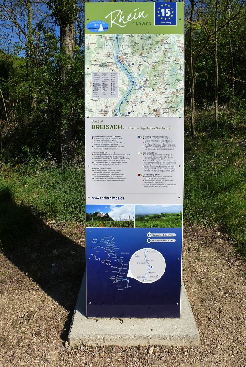 Breisach am Rhein, diese Info-Tafel des Rhein-Radweges steht beim Seglerhafen Grezhausen, April 2017