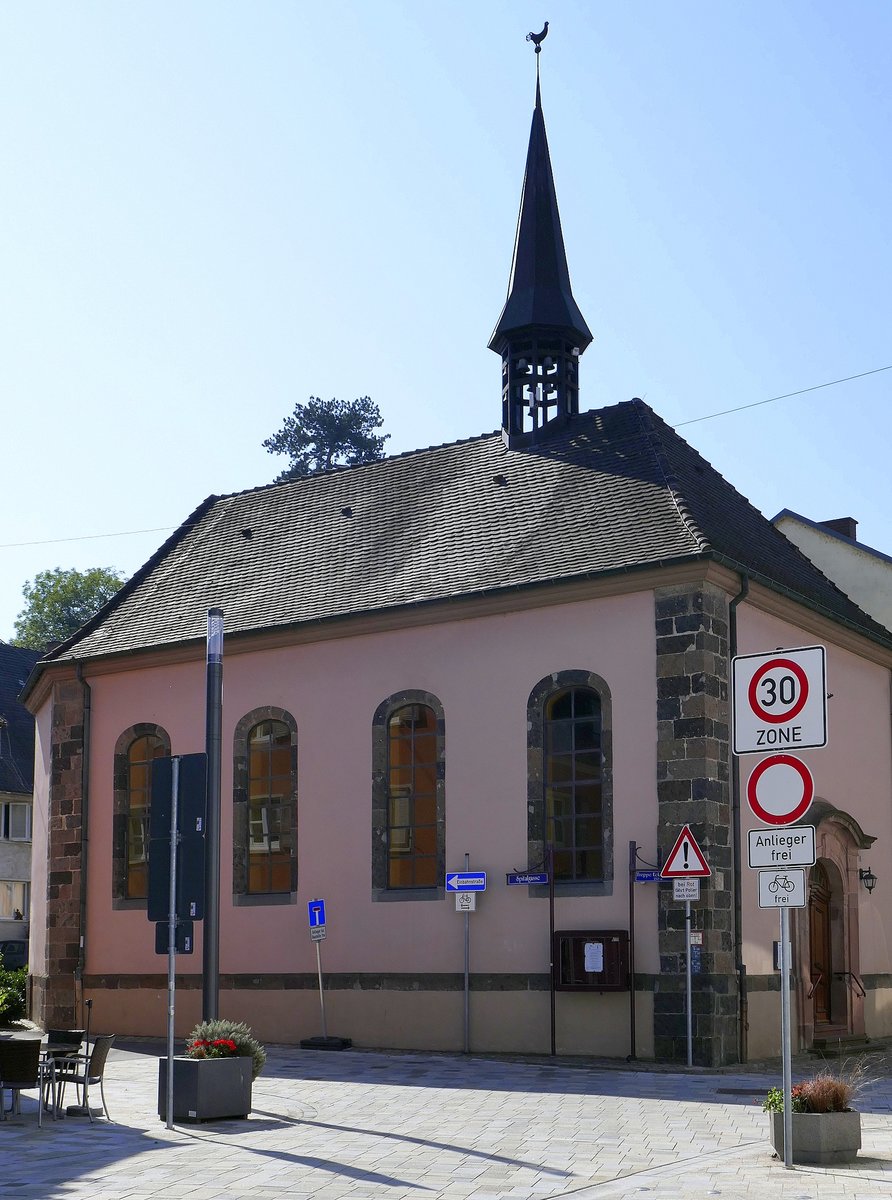 Breisach, die ehemalige Spitalkirche St.Martin, 1834-42 erneuert, nach Kriegszerstrung 1945 wiederaufgebaut im Jahr 1966, Aug.2019