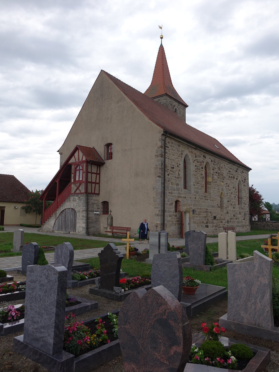 Breitenau, Ev. St. Stephan Kirche, Saalkirche, erbaut ab 1338, Neubau von Chor und Turm 1490, Verbreiterung des Langhauses 1708 (29.05.2016)