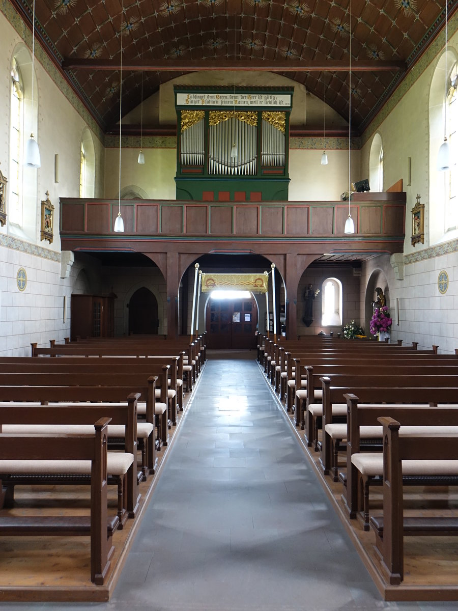 Breitenbach, Orgelempore in der Pfarrkirche Hl. Familie (27.05.2018)