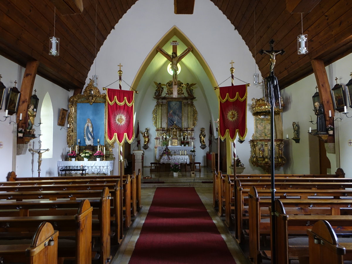 Breitenlesau, Innenraum der kath. Hl. Familie Kirche, Ausstattung aus dem 18. Jahrhundert (19.05.2018)