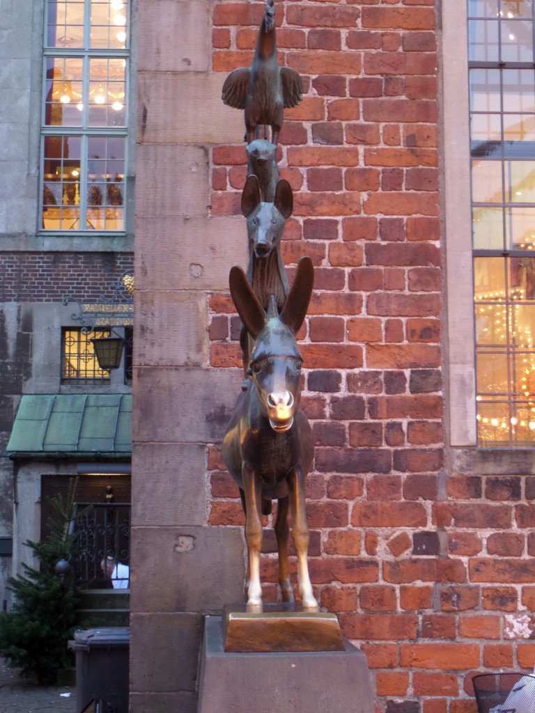 Bremen am 3.12.2015, die Bremer Stadtmusikanten /