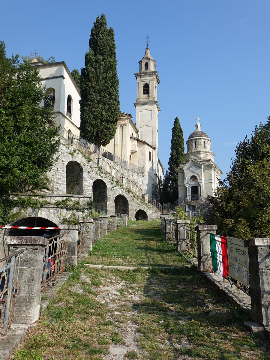 Brienno, Aufgang zur Chiesa della Madonna di Ronca (23.09.2018)