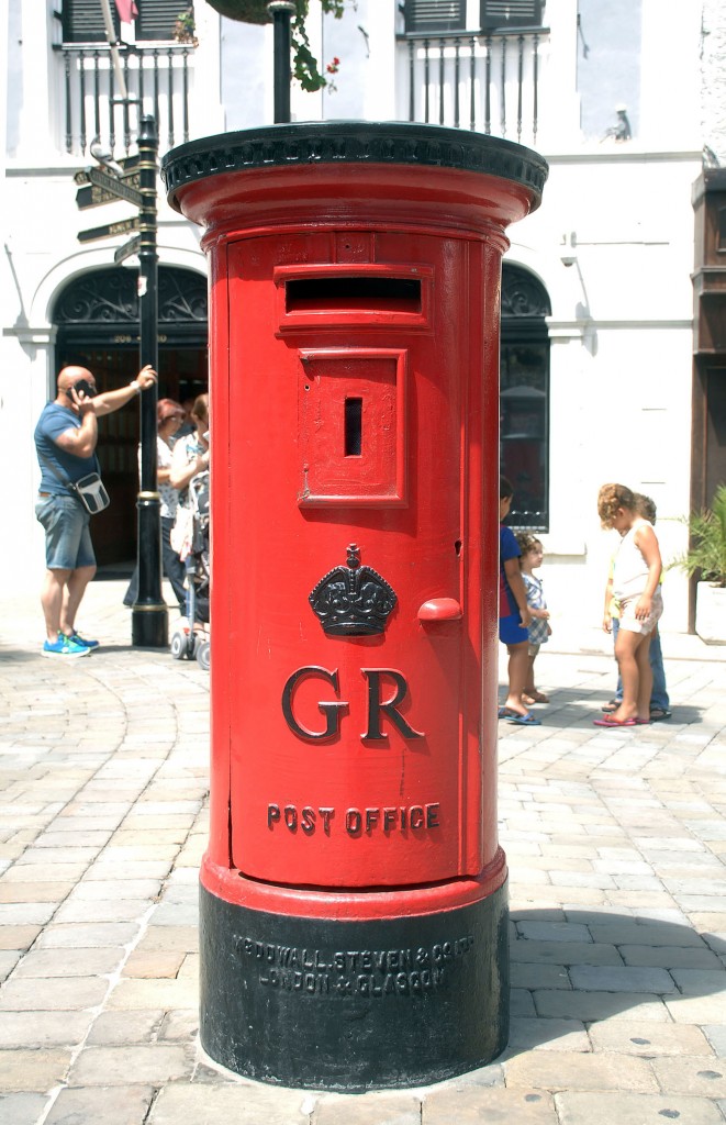 Britische Post in Gibraltar. Aufnahme: Juli 2014.