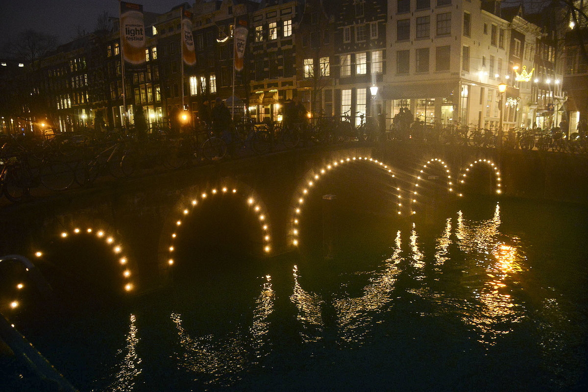 Brcke ber Herengracht in Amsterdam. Aufnahme: 3. Januar 2017.