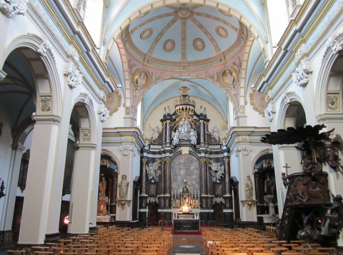 Brgge, Hochaltar und Kanzel in der Karmeliterkirche (01.07.2014)