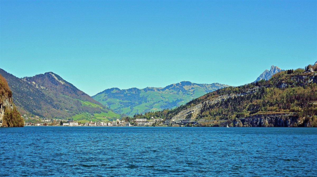 Brunnen am Vierwaldstttersee, Gemeinde Ingenbohl-Brunnen SZ - 22.04.2015
