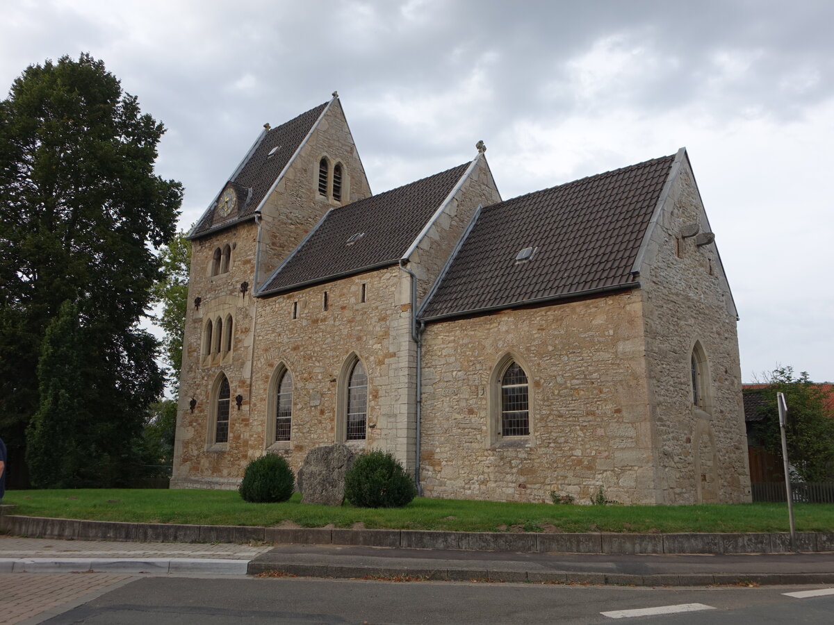Brunsen, evangelische St. Martini Kirche, erbaut 1256 (29.09.2023)