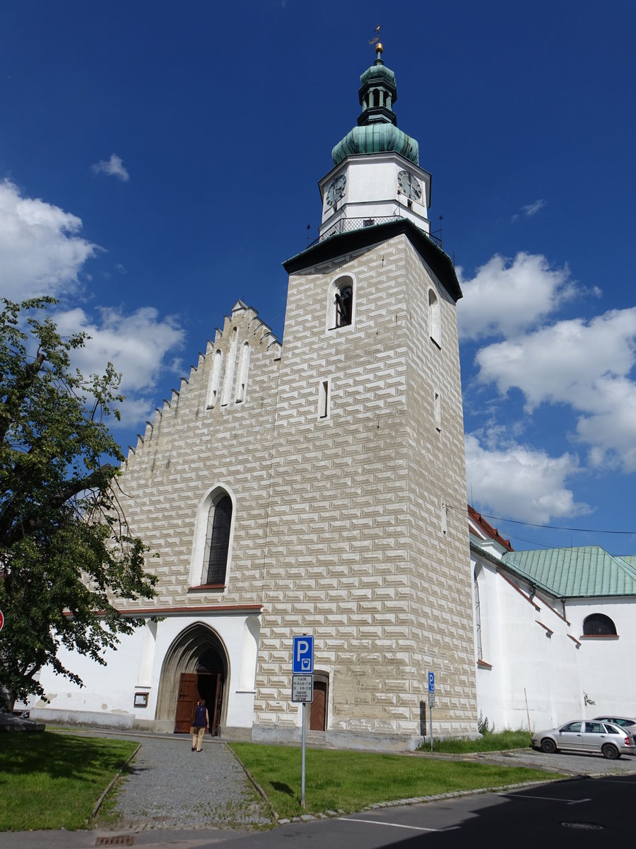 Bruntal / Freudenthal, Pfarrkirche Maria Geburt, erbaut im 13. Jahrhundert (01.07.2020)