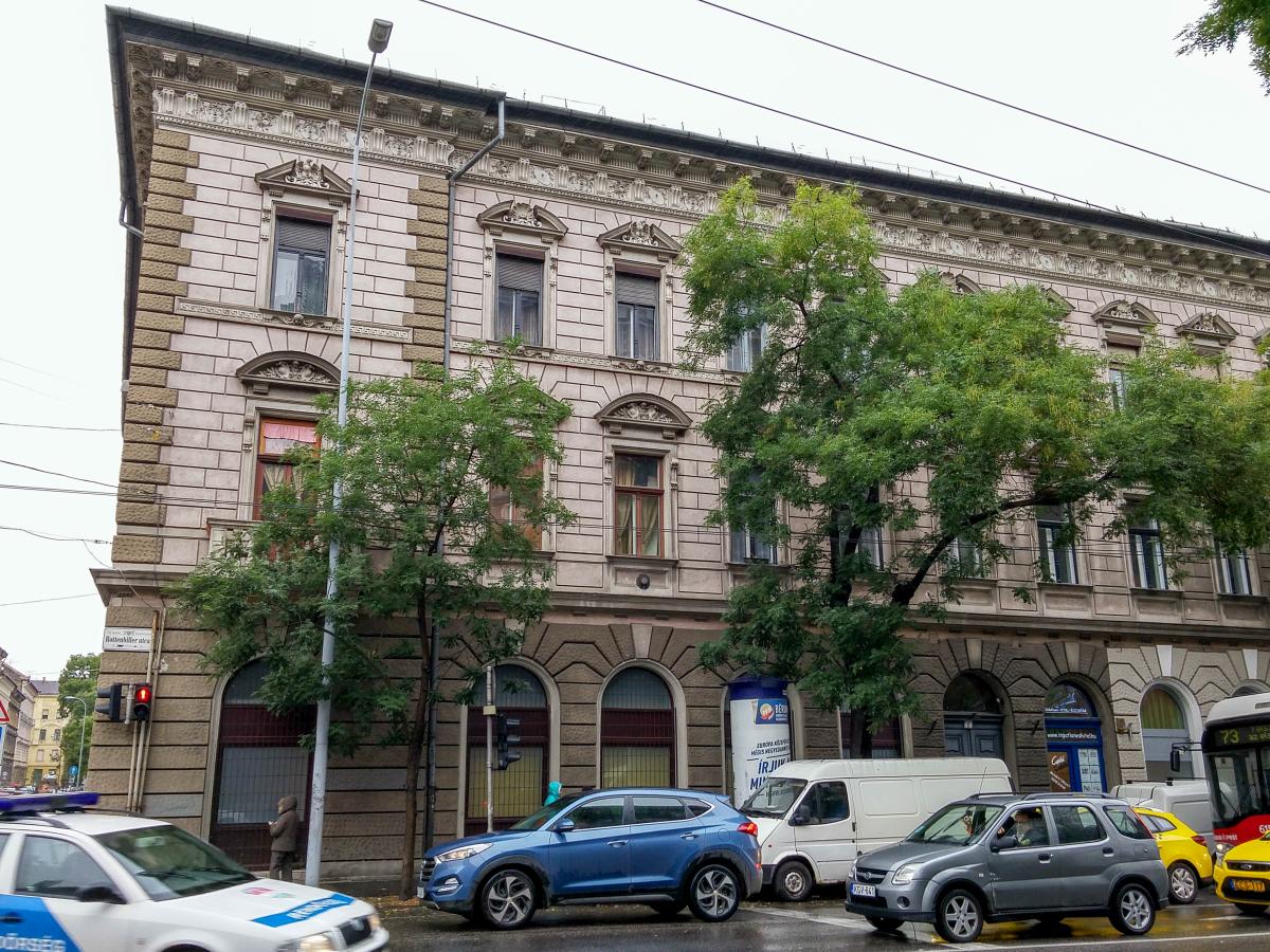 Budapest, Eckhaus am Rottenbiller Str. Aufnahmedatum: 21.09.2017.
