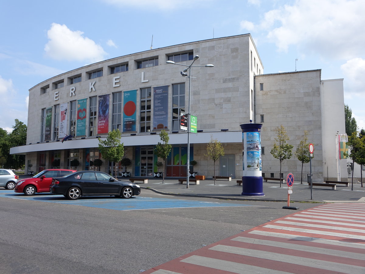 Budapest, Erkel Theater am II. Janos Pal Papa Ter, erbaut 2007 (25.08.2018)