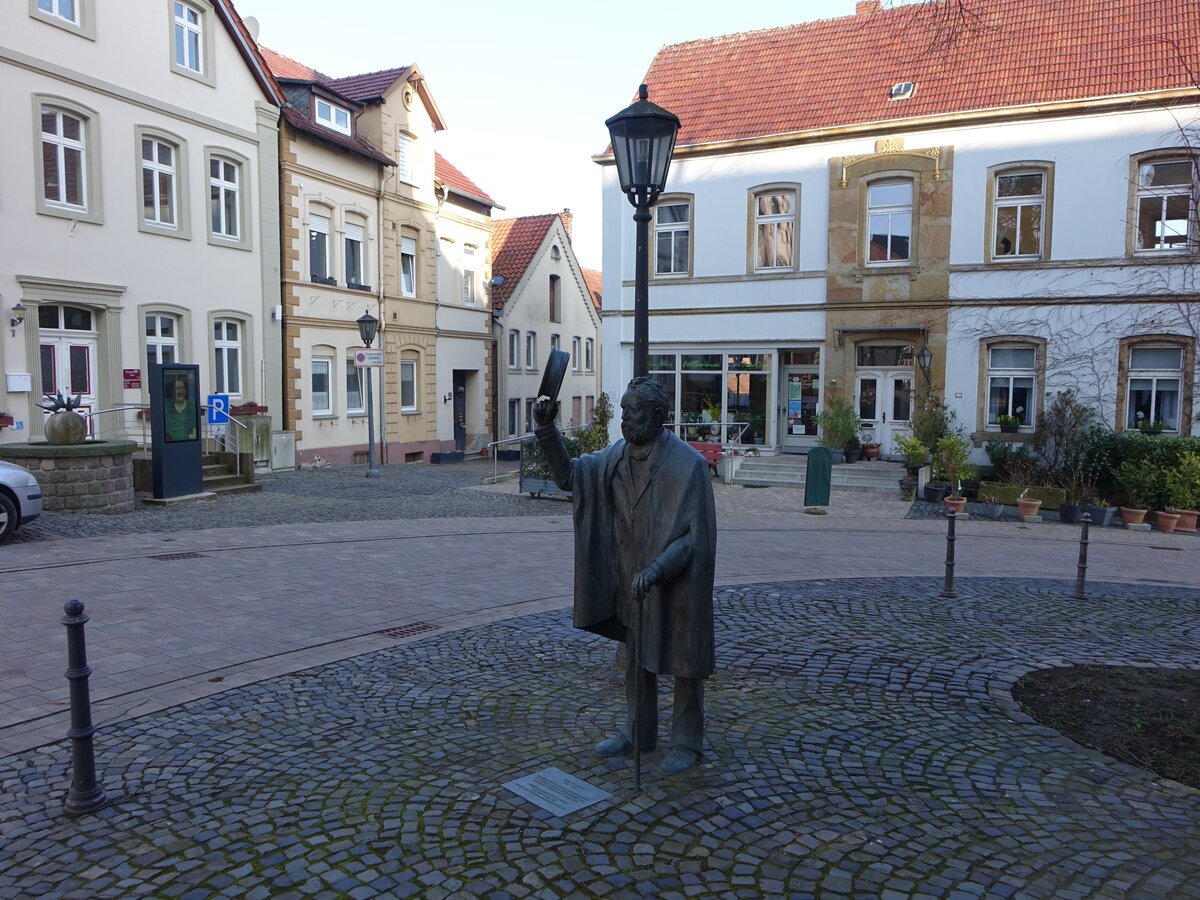 Buer, Fritz Kamping Denkmal am Kirchplatz (22.03.2026)