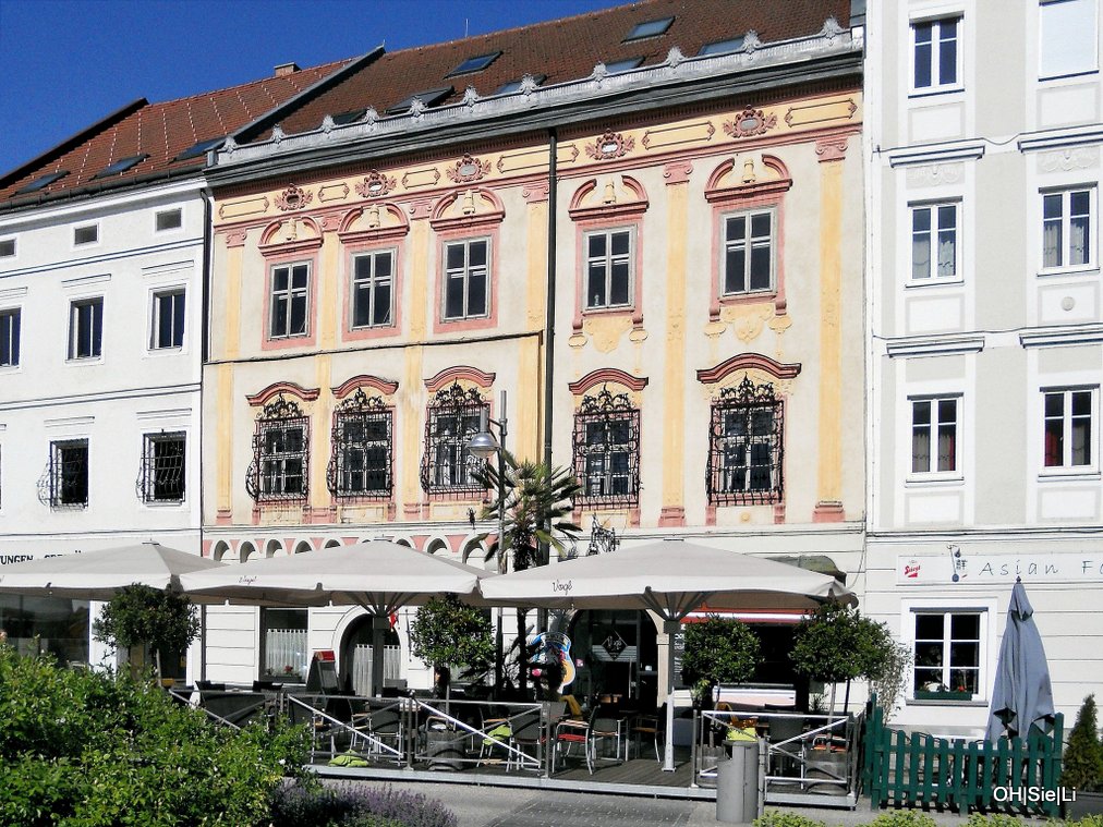 Brgerhaus, Wachszieher- und Lebzelterhaus, Stadtplatz 27, Eferding  (18.5.2012)