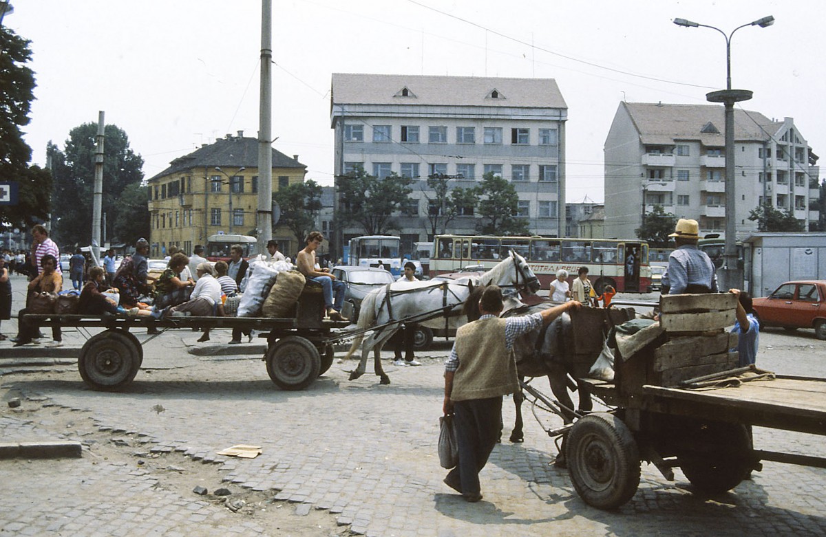 Bulevardul Gării in Brasov. Aufnahme: Juni 1990 (eingescanntes Dia).