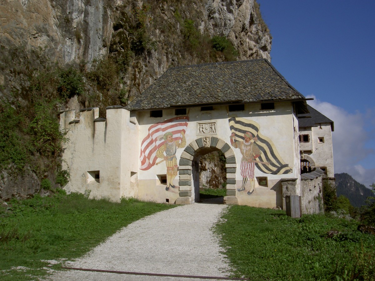 Burg Hochosterwitz, Fhnrichtor von 1575 (02.10.2013)