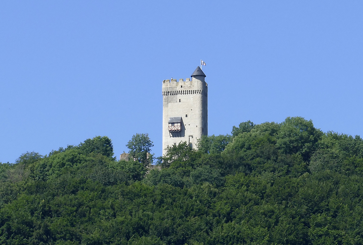 Burg Olbrck bei Oberzissen (Rheinland Pfalz). Burggrndung war um 1100 n.Chr. - 29.06.2019