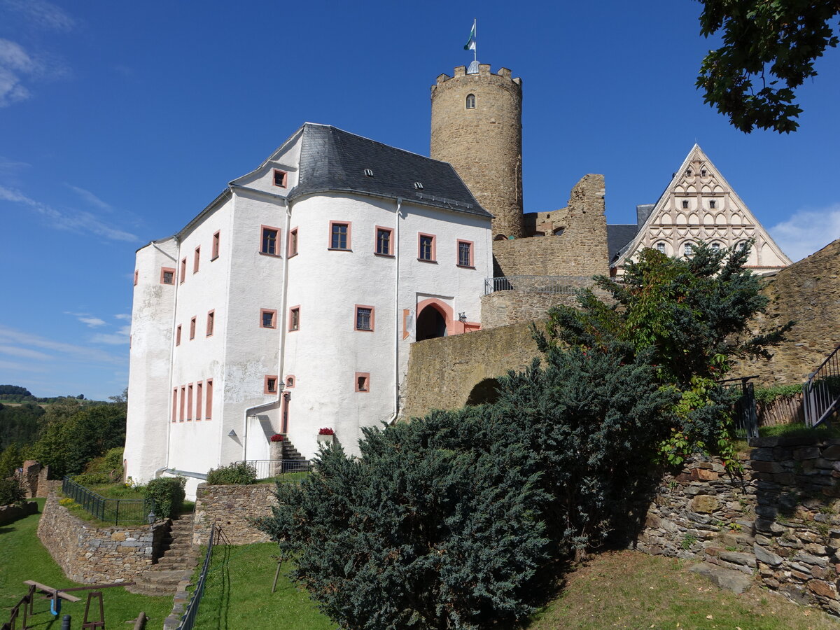 Burg Scharfenstein, Spornburg auf einem lnglichen Bergsporn, erbaut um 1250 (17.09.2023)