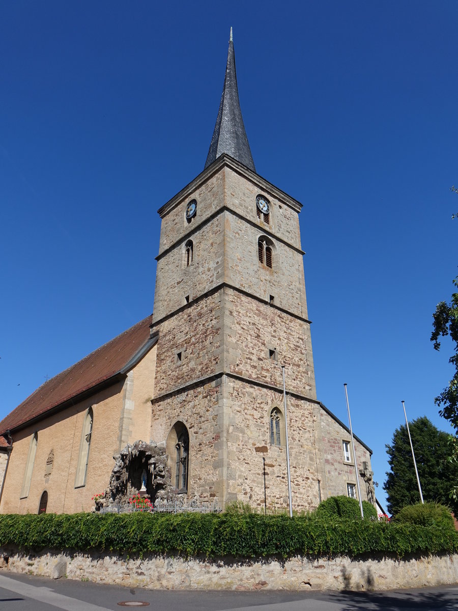 Burglauer, kath. Pfarrkirche St. Petrus und Paulus, Chorturmkirche, erbaut von 1601 bis 1603 (08.07.2018)