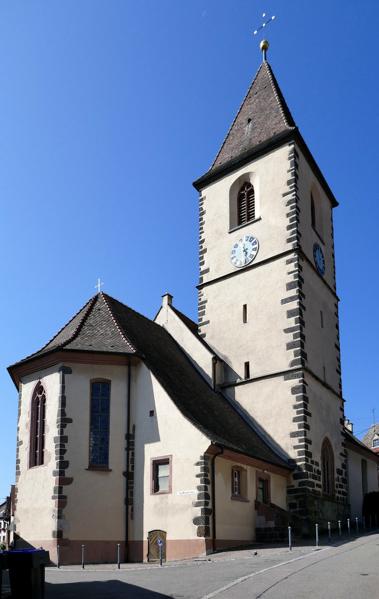 Burkheim, die katholische Pfarrkirche St.Pankratius, geht zurück auf die Zeit um 1350, Sept.2018