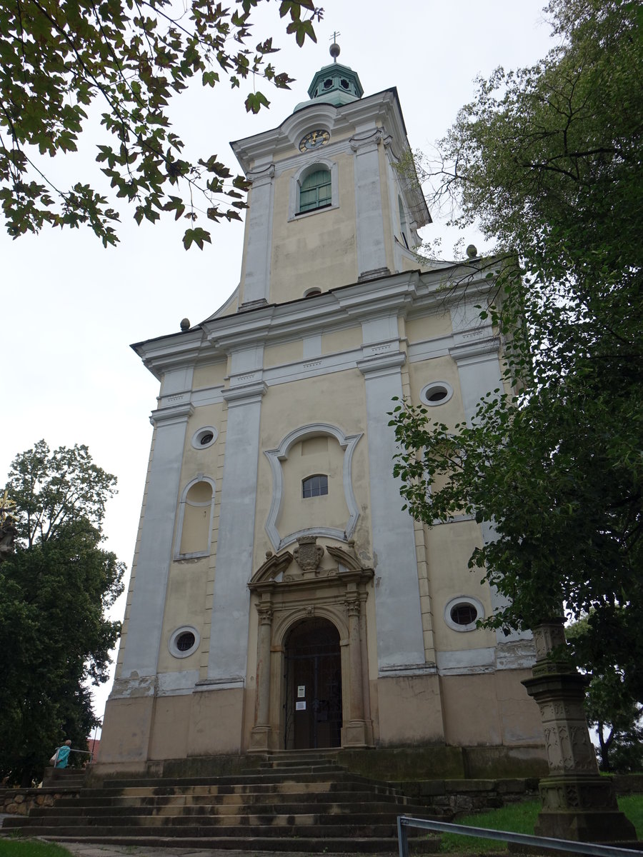 Bzenec / Bisenz, Pfarrkirche St. Johannes der Tufer, erbaut von 1696 bis 1702 (04.08.2020)