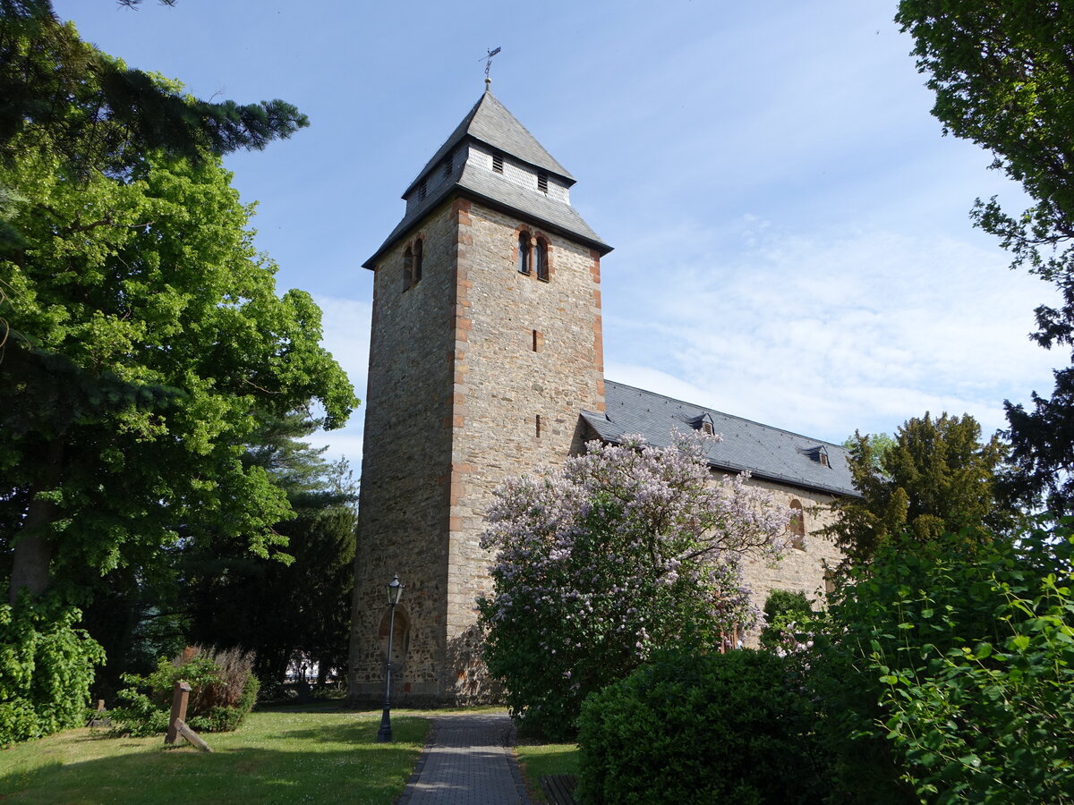 Caldern, Klosterkirche St. Nikolai, erbaut von 1238 bis 1250 (17.05.2022)
