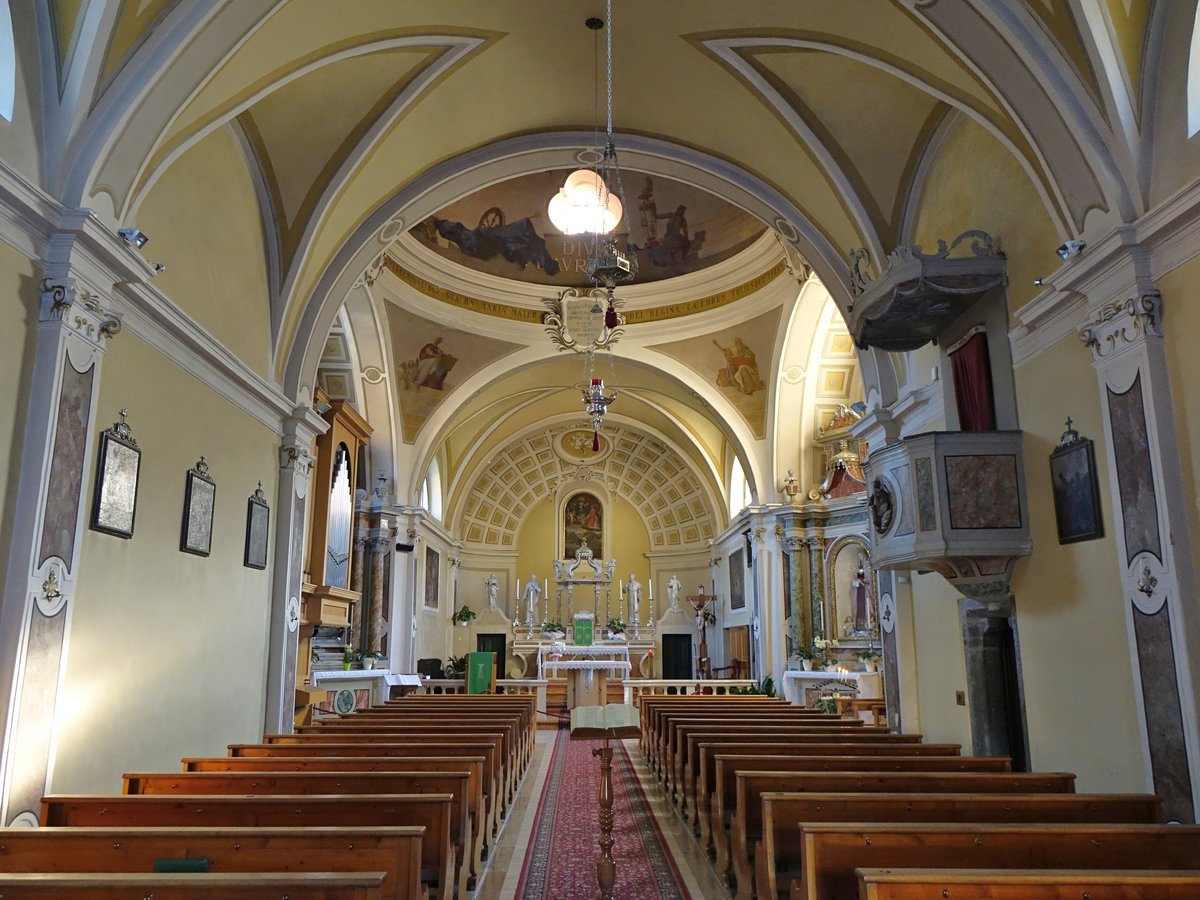 Calliano, barocker Innenraum der Kirche San Lorenzo (07.10.2016)