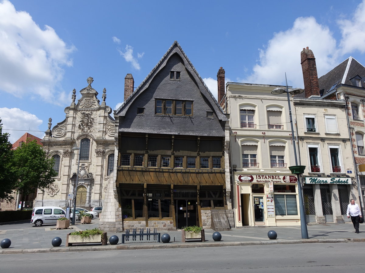 Cambrai, Maison Espagnole, erbaut 1595 (15.05.2016)