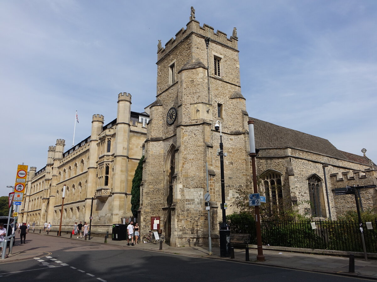 Cambridge, Pfarrkirche St. Botolph, erbaut im 14. Jahrhundert (08.09.2023)