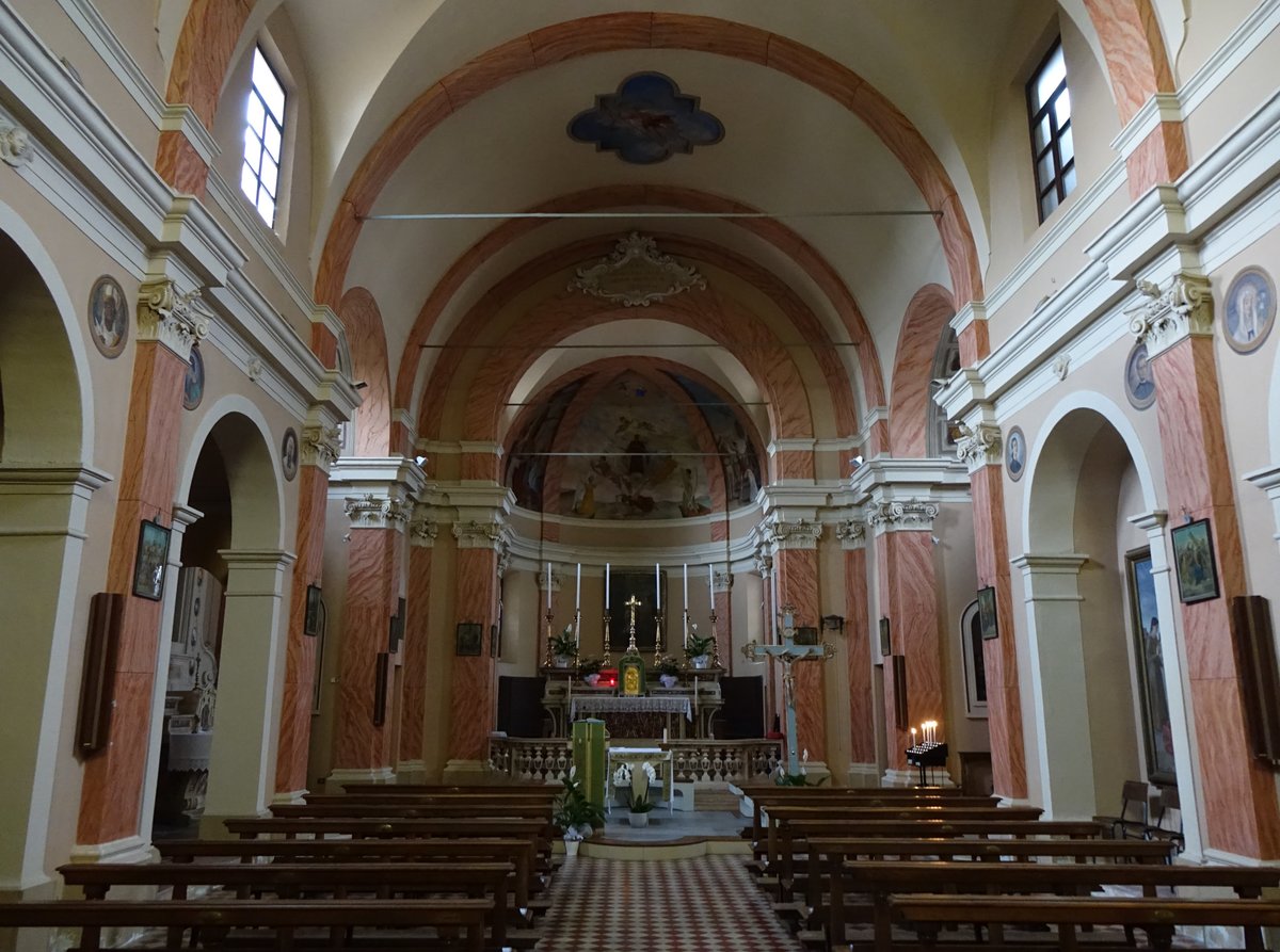Canicossa, Innenraum der Kirche St. Mariano (10.10.2016)