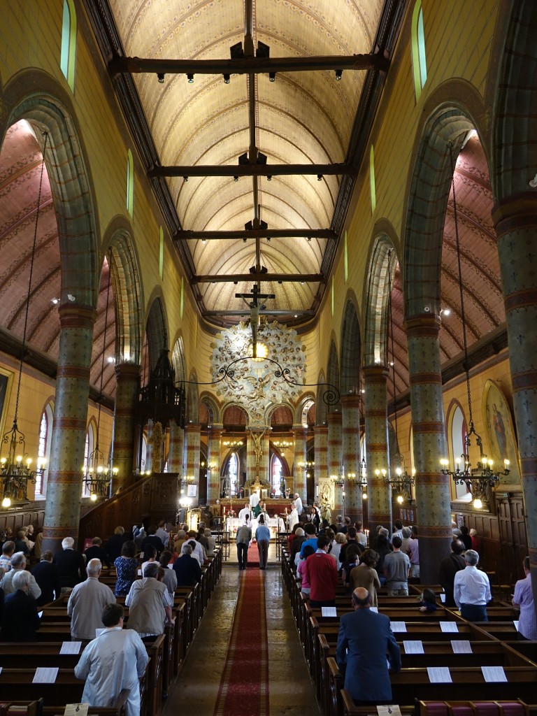 Cany-Barville, Innenraum der St. Martin Kirche (12.07.2015)