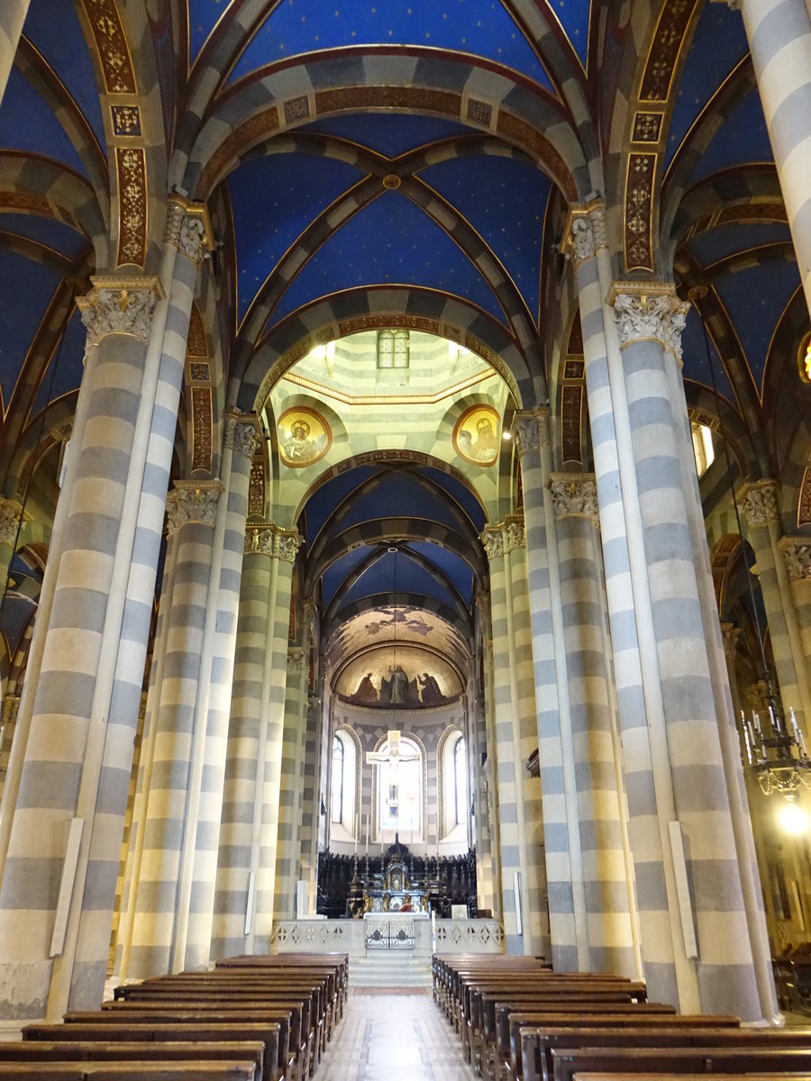 Casale Monferrato, romanischer Innenraum der Kathedrale San Evasio (06.10.2018)