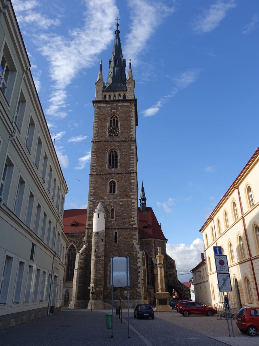 Caslav / Tschaslau, gotische Pfarrkirche St. Peter und Paul, erbaut im 14. Jahrhundert (30.09.2019)