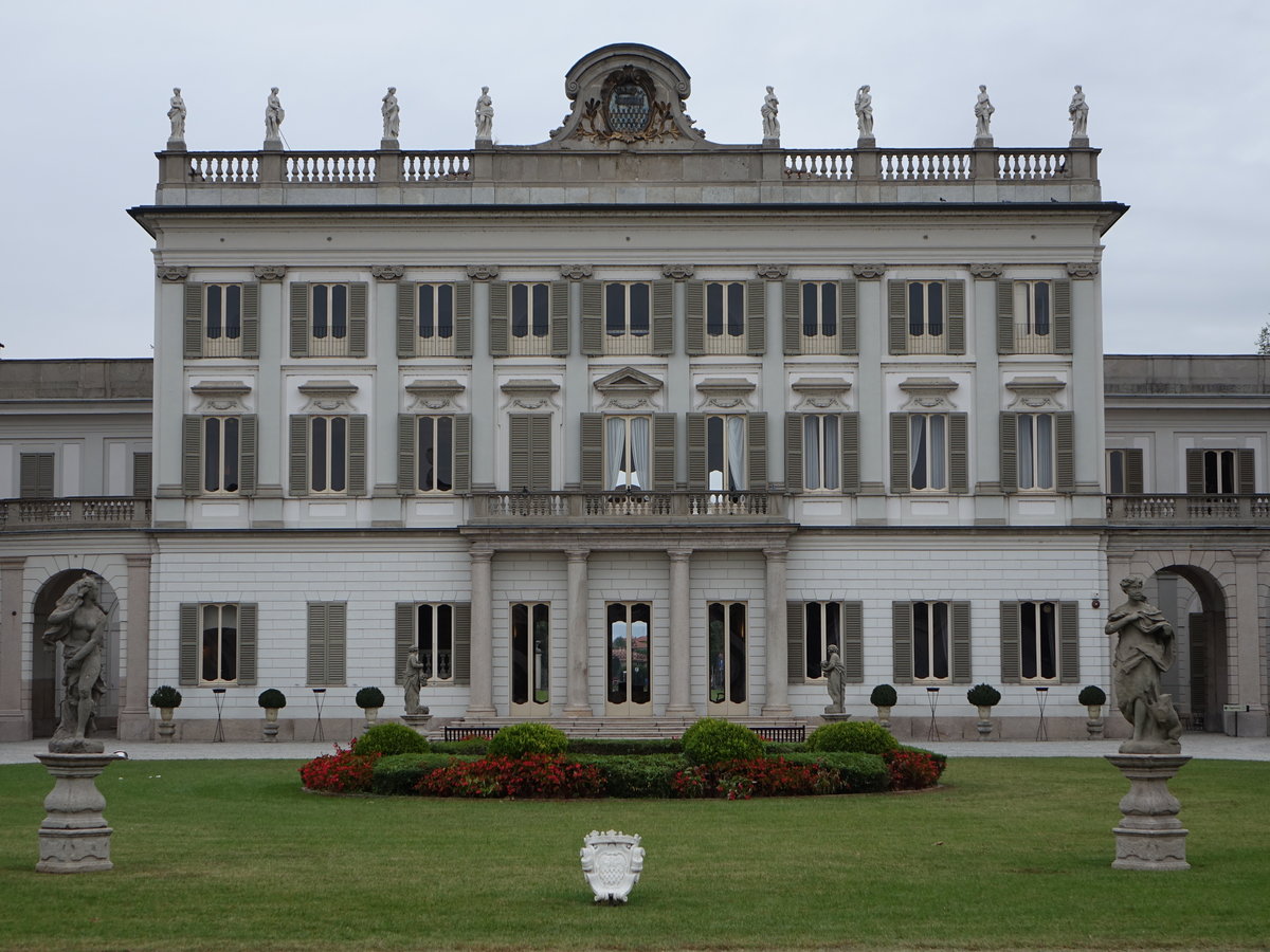 Cassano d´Adda, Villa Borromeo in der Via Vittorio Veneto (30.09.2018)