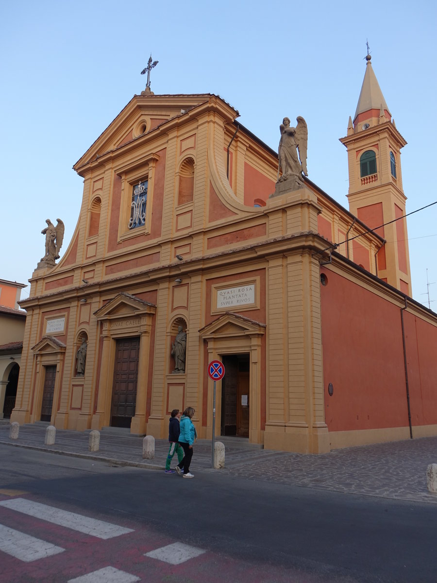 Castelfranco Emilia, Pfarrkirche Santa Maria Assunta, erbaut von 1692 bis 1704, Fassade von 1914 (30.10.2017)