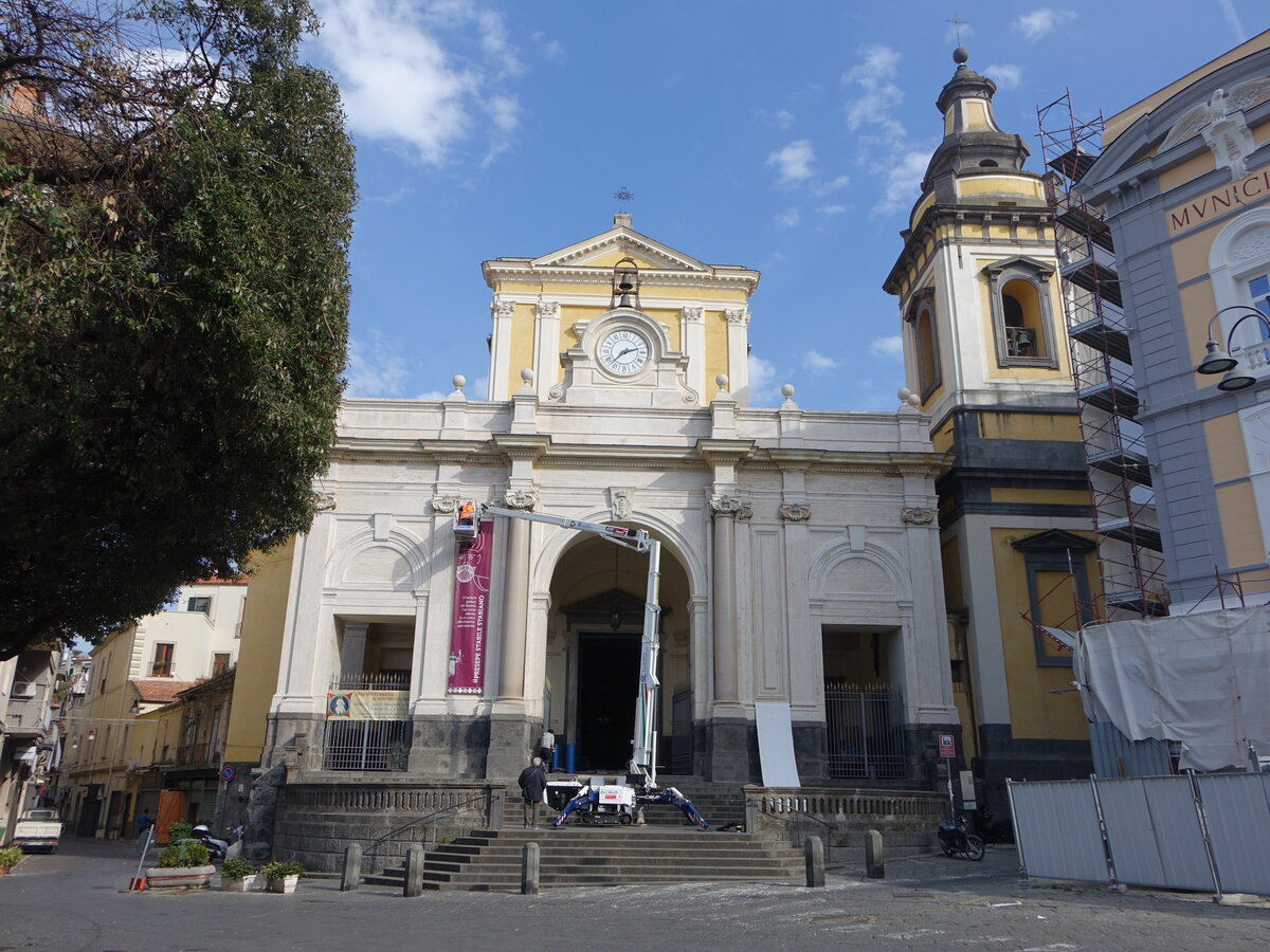 Castellammare di Stabia, Kathedrale St. Maria Assunta e San Catello an der Piazza Giovanni XIII. (24.02.2023)