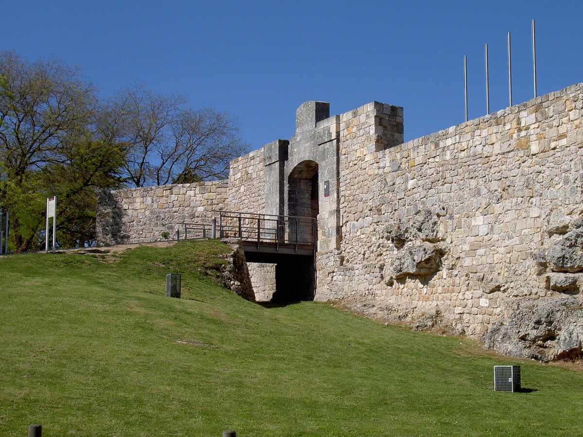Castillo de Burgos, Baubeginn ab 884 unter Graf Diego Porcelos, Ausbau im 12. Jahrhundert (18.05.2010)