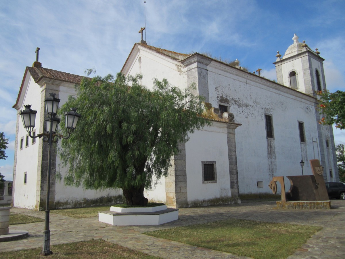 Castro Verde, Basilika Real, erbaut bis 1573 durch Knig Sebastian (27.05.2014)