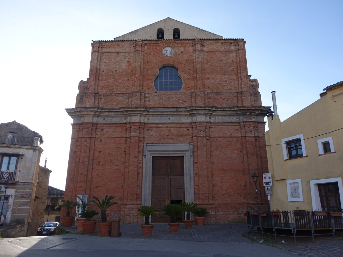 Castrovillari, Pfarrkirche Santissima Trinita, erbaut im 18. Jahrhundert (06.04.2024)