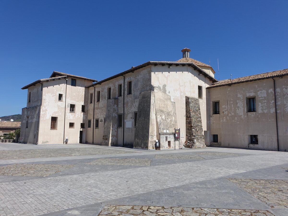 Catanzaro, Complesso Monumentale del San Giovanni, erbaut im 16. Jahrhundert, heute Ausstellungszentrum (08.04.2024)