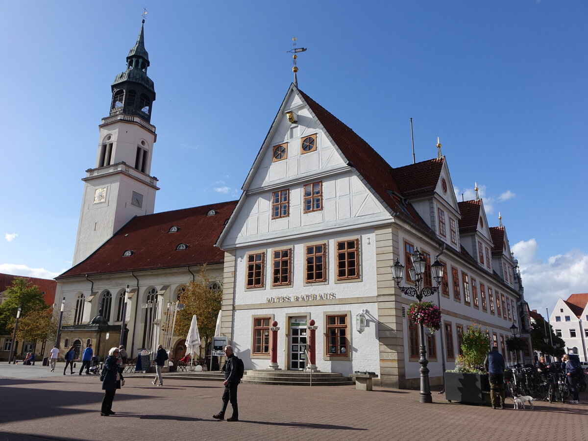 Celle, historisches Rathaus und Stadtkirche St. Marien (15.09.2025)
